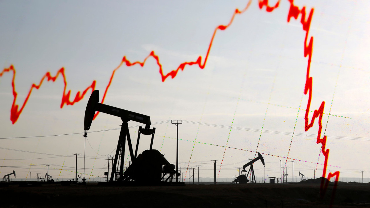 Oil Prices: Bearish China Outlook Competes With Geopolitical Tensions